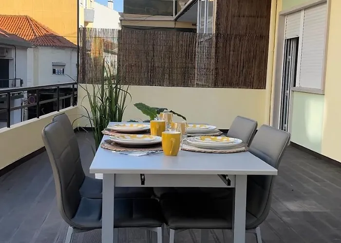 Modern Spacious *